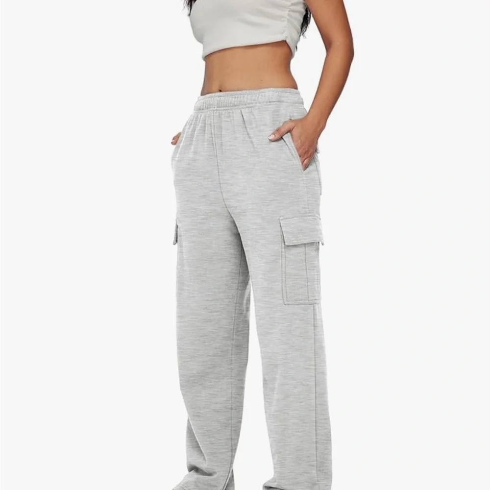 Stylish Gray Cargo Joggers for Women - Picture 3 of 5
